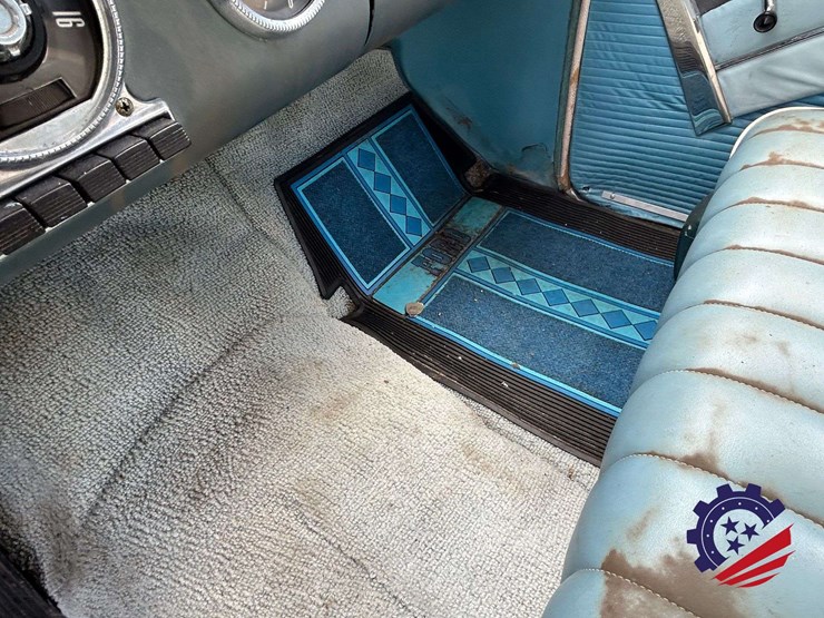 1955-ford-fairlane-club-sedan-image-41