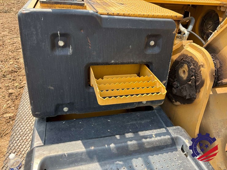 2012-caterpillar-329el-image-61