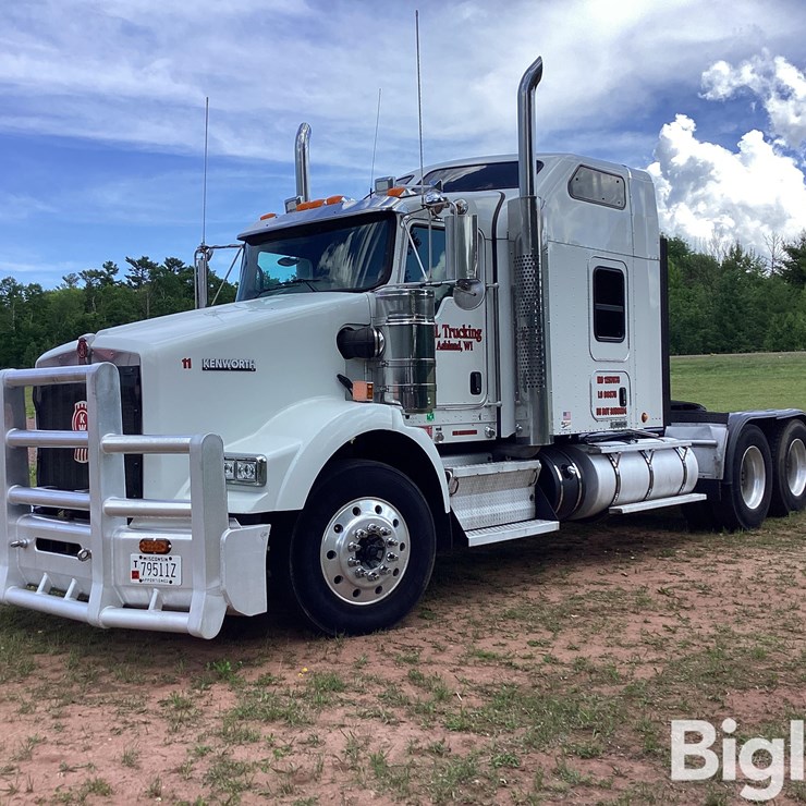 2011 KENWORTH T800