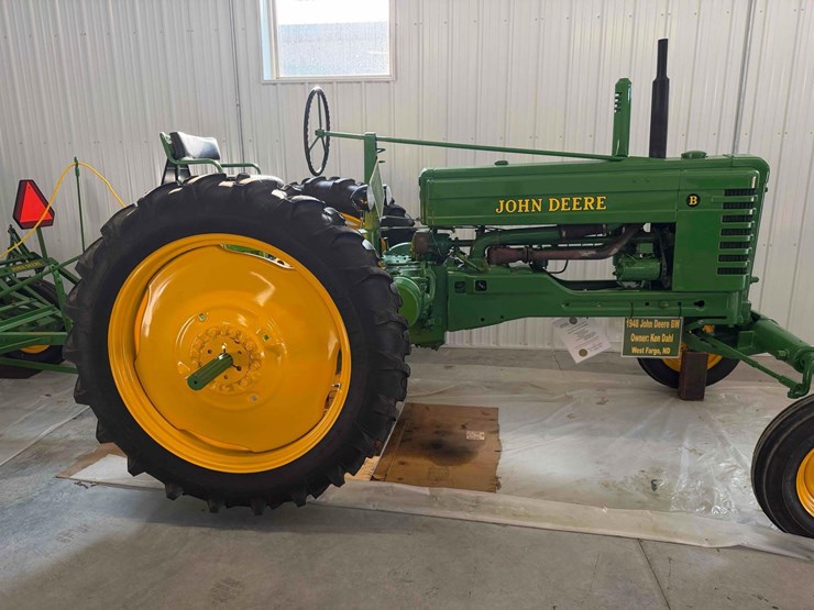1948-john-deere-bw-image-10