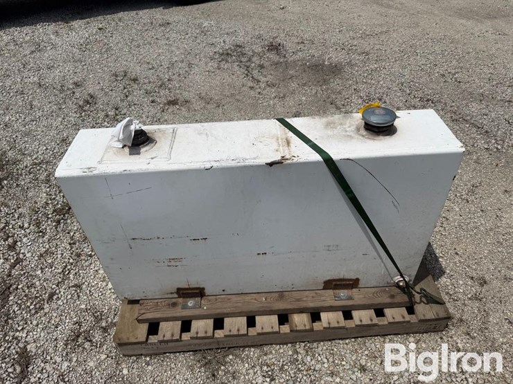 110-gal-steel-transfer-tank-image-6
