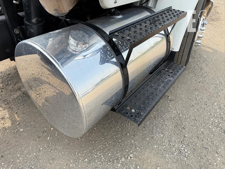 2009-international-transtar-8600-image-31