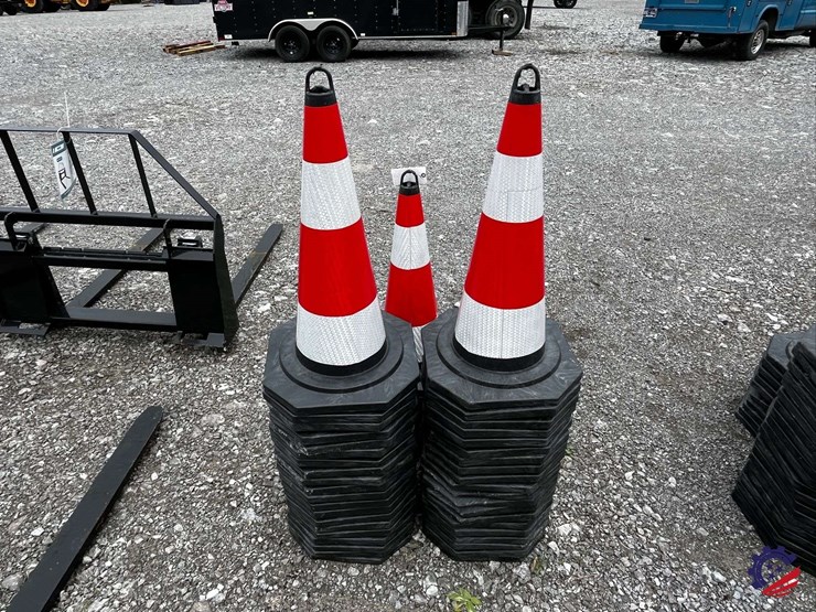 (50)-unused-2026-ce-irstc-safety-traffic-cones-image-5