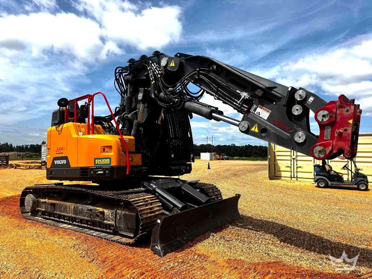2025-volvo-ecr235e-tunnel-boom-hydraulic-excavator-image-2