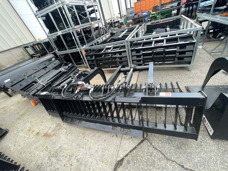 #8263-•-unused-2026-jct-skid-steer-rock-grapple-bucket-(o2)-image-4