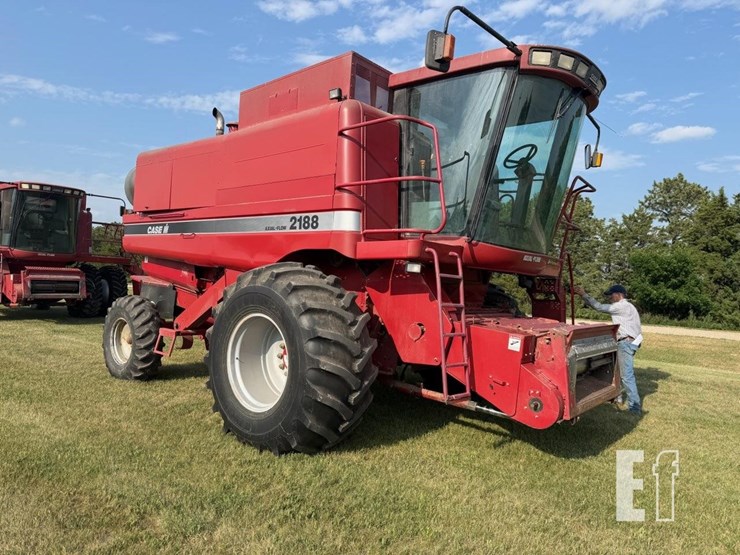 1997-case-ih-2188-image-1