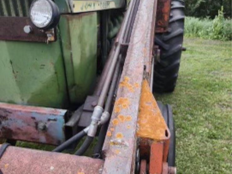 john-deere-4010-image-41