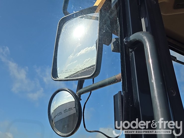 2019-hyundai-hl955-image-59