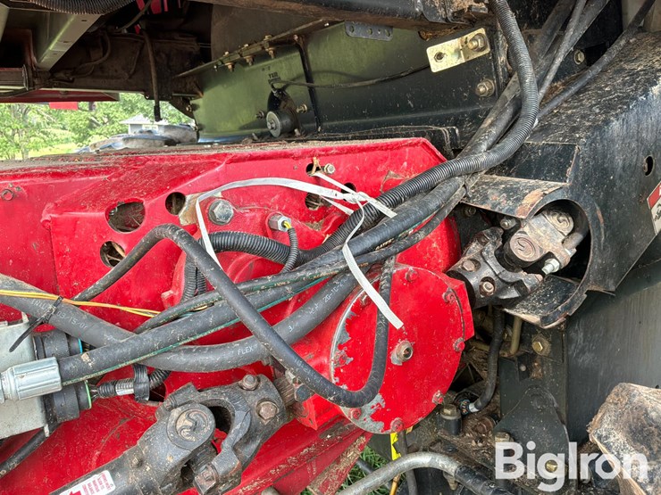 2007-case-ih-7010-image-11