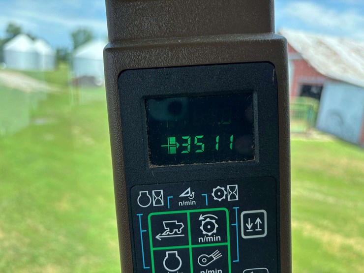 john-deere-9410-image-33