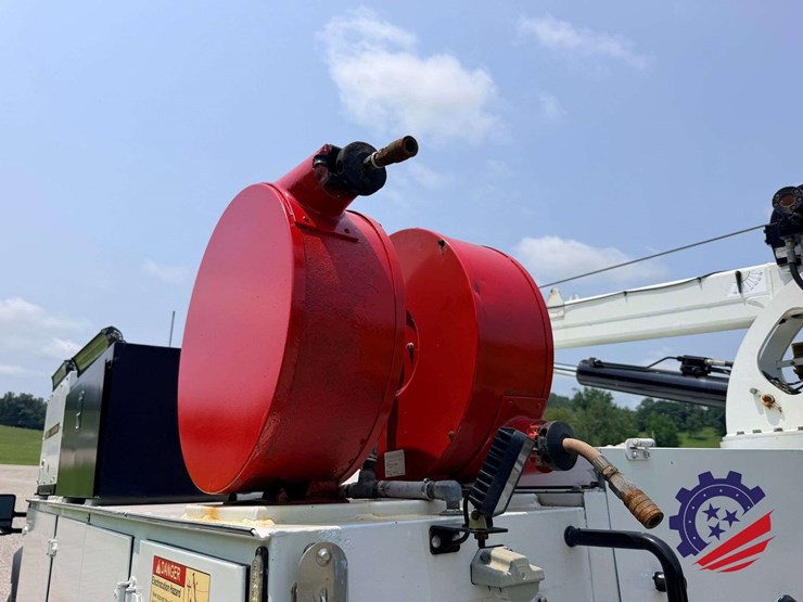 2019-ford-f550-xl-image-113