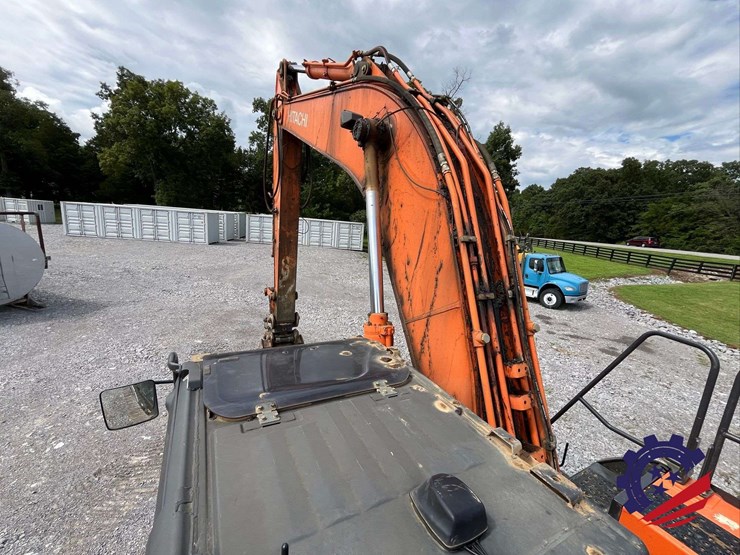 2018-hitachi-zx300-lc-6n-image-80