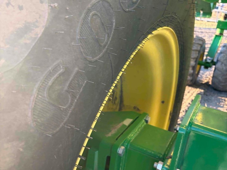 john-deere-1890-image-24
