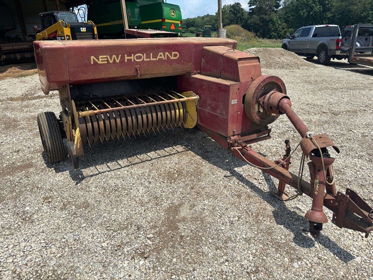 new-holland-276-image-4