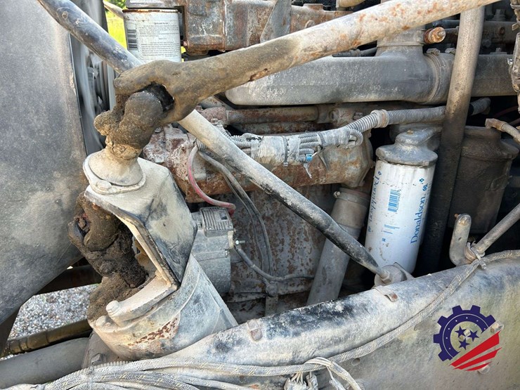 1998-mack-dm690s-image-59