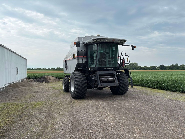 2003-gleaner-r65-image-2