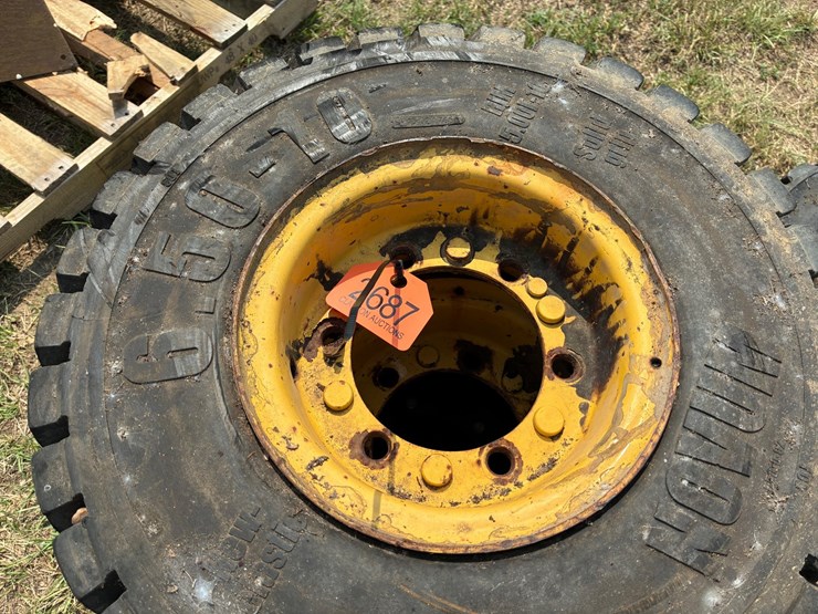 #2687-•-forklift-tires-image-4