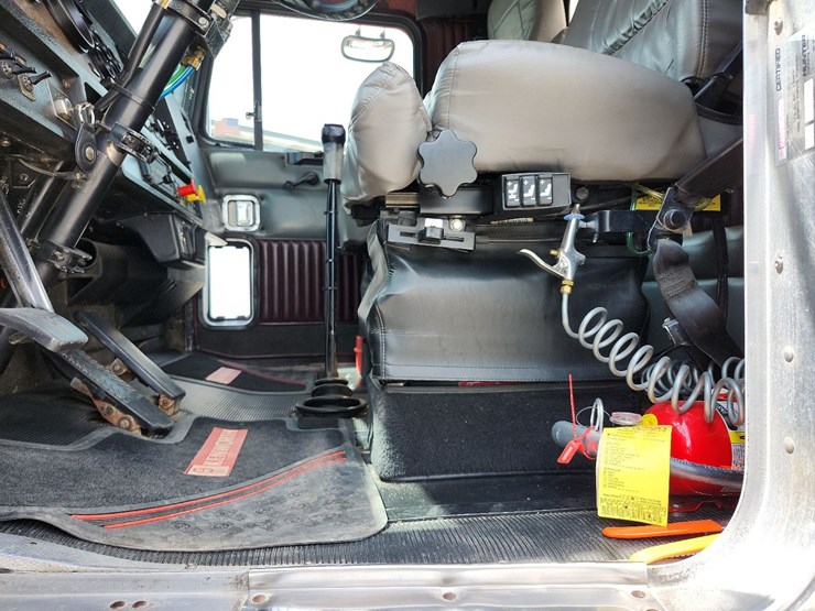 1994-kenworth-t800-image-32