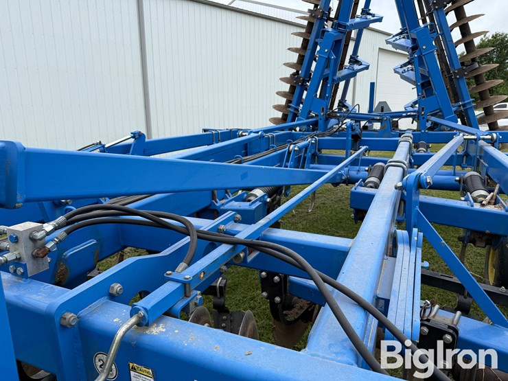 2010-landoll-2211-13-image-17