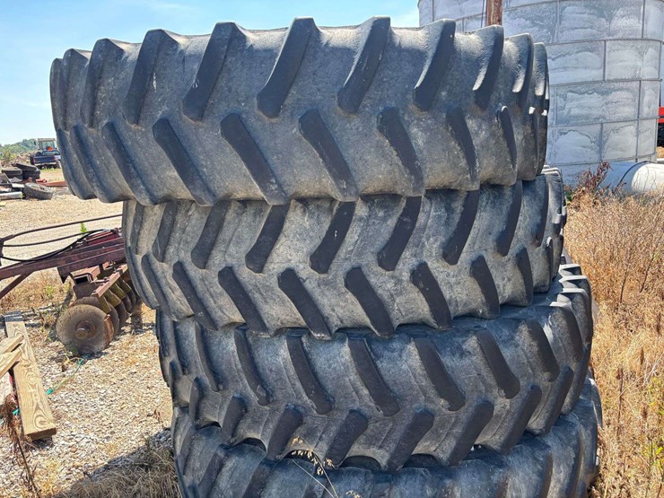 john-deere-4930-image-40