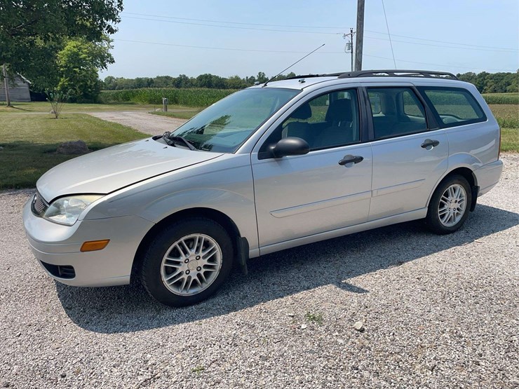 2007-ford-focus-image-1