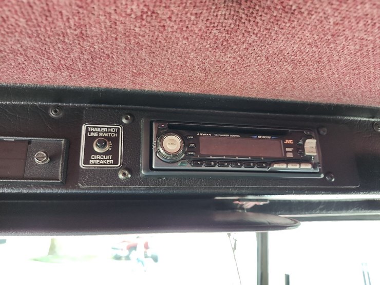 1994-kenworth-t800-image-46