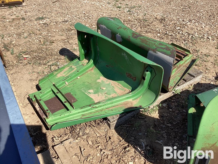 john-deere-4320-image-5