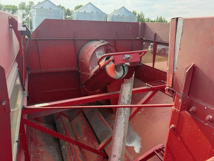 1997-case-ih-2188-image-18