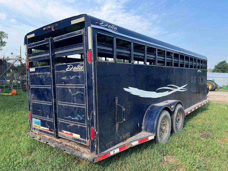 2010-delta-stock-trailer-image-4