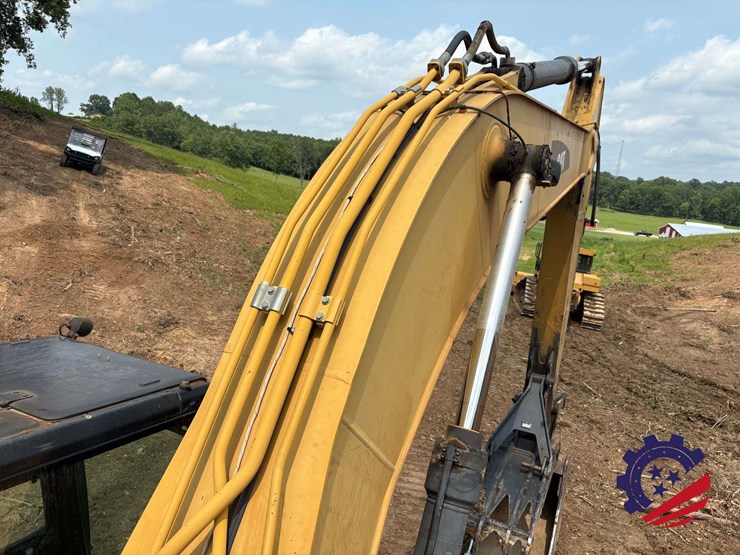 2012-caterpillar-329el-image-70