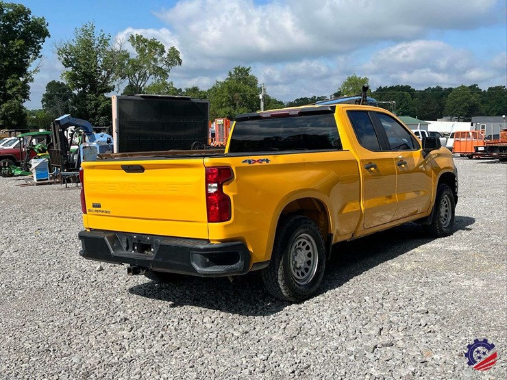 2021-chevrolet-silverado-1500-image-24