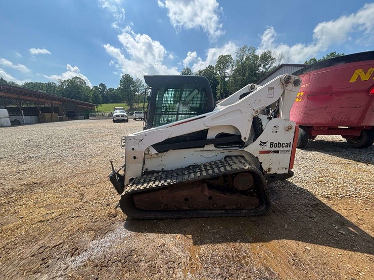 2014-bobcat-t870-image-2
