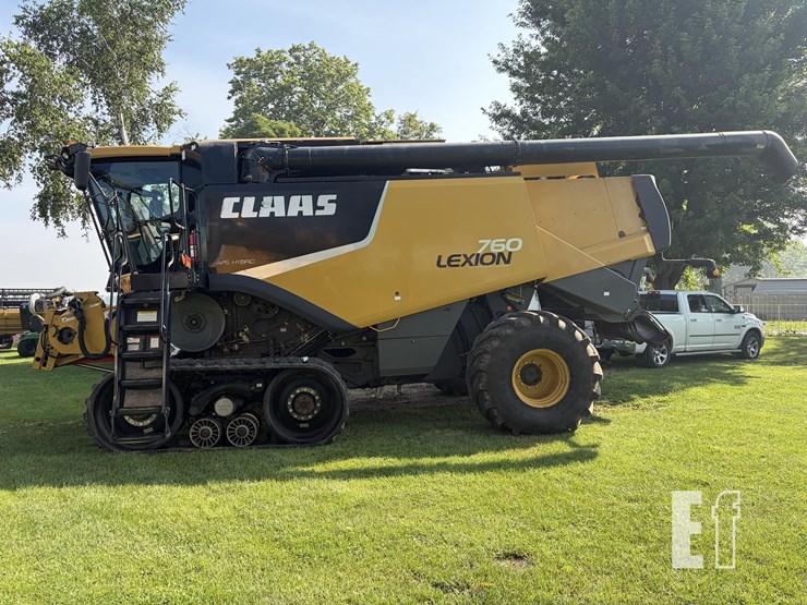2011-claas-lexion-760-image-2