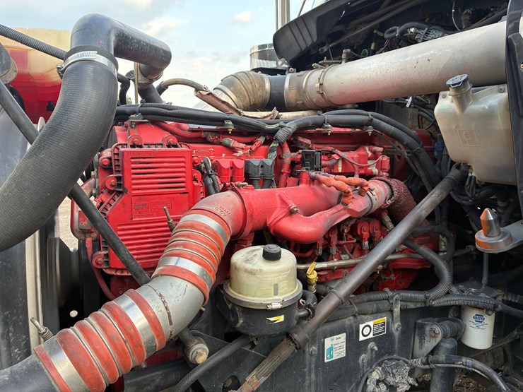 2009-kenworth-t800-image-5