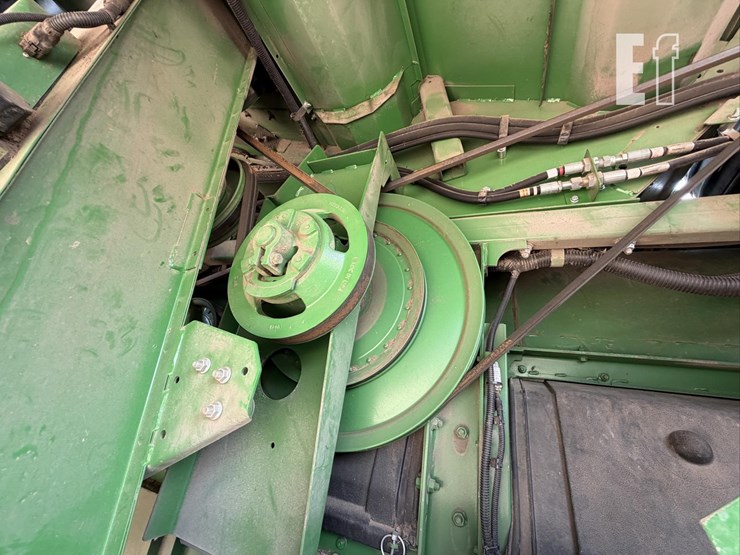 2020-john-deere-s780-image-40