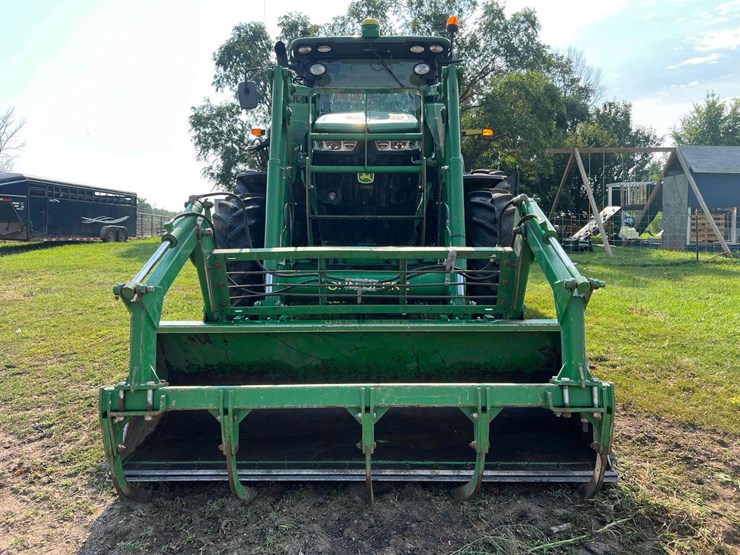 john-deere-7230r-image-11