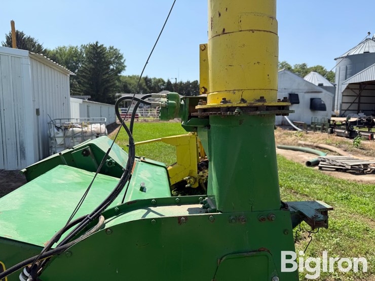 john-deere-3960-image-20