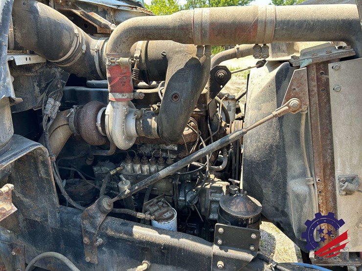 1988-mack-dm690s-image-57