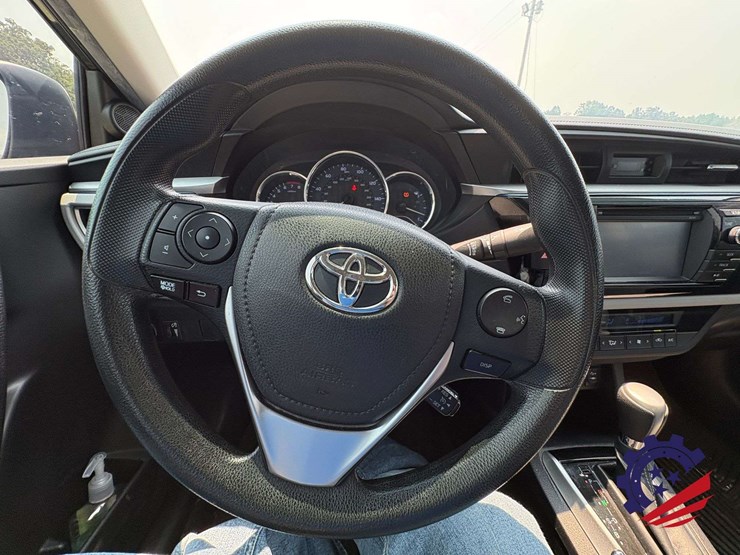 2015-toyota-carolla-l/le-image-50