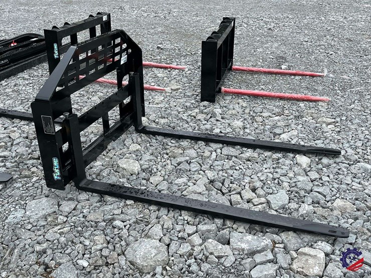 unused-2026-future-ft-dhc-skid-steer-forks---[skid-steer-attachments]-attachment-image-6