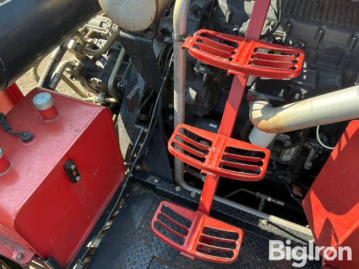 2007-case-ih-7010-image-9