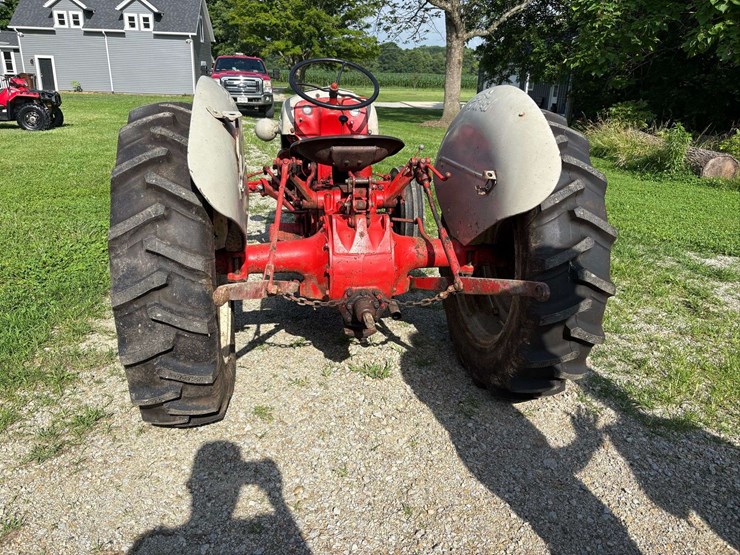 ford-8n-image-2