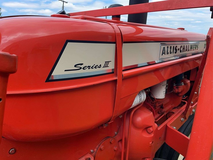 1963-allis-chalmers-d-17-series-iii-image-16