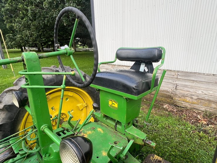 1952-john-deere-b-image-9