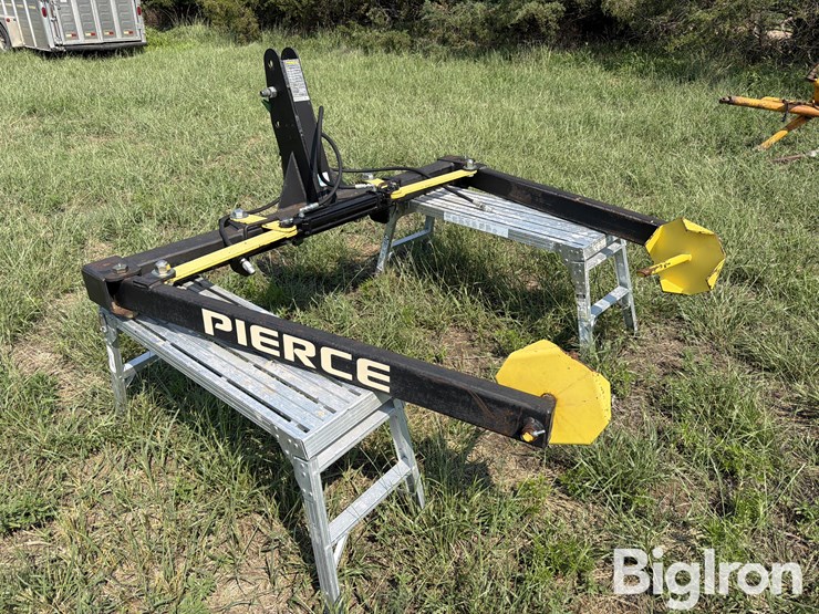 pierce-ahbr1-3-pt-hay-bale-unroller-image-4