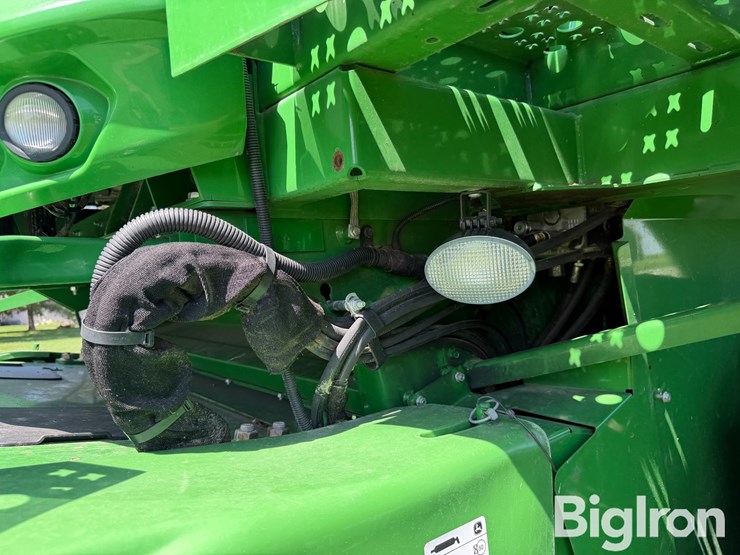 2014-john-deere-s650-image-17