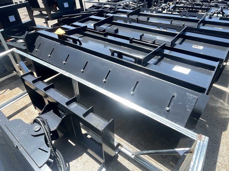 #8277-•-unused-2026-jct-skid-steer-pusher-box-(o2)-image-4