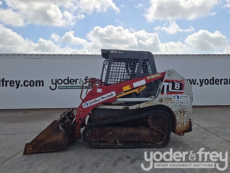 2019-takeuchi-tl8-image-2