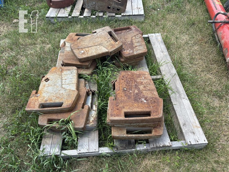 massey-ferguson-14-image-2
