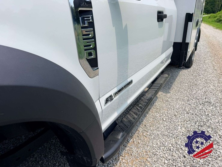 2019-ford-f550-xl-image-28
